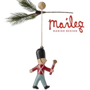 Maileg garde med stav.