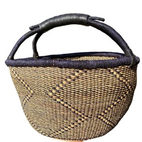 Hammershus fairtrade kurv fra Ghana i natur og mrkebl