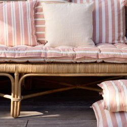 Bungalow pudebetr�k i r�de og hvide striber 