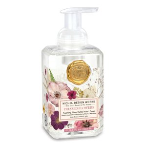 Michel Design works skums�be med pressed flowers