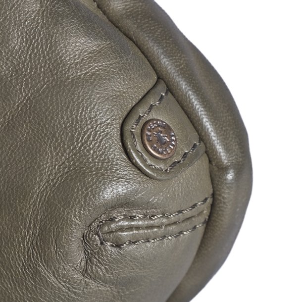 Depeche mobil taske i army green skind