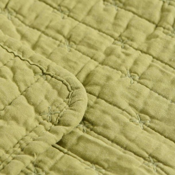 Ib Laursen quiltet plaid i herbal green med korssting
