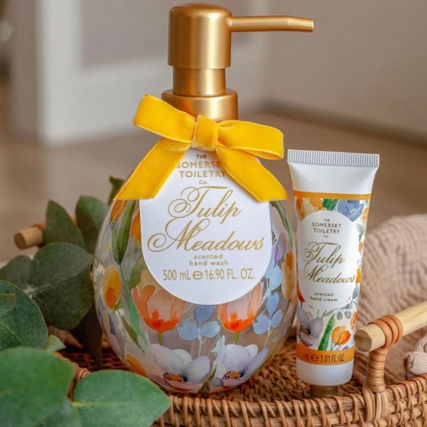 The Somerset toiletry h�nds�be med tulip meadows
