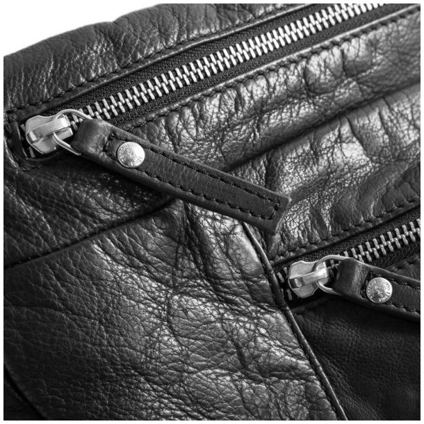  Depeche stor bumbag i bldt sort skind