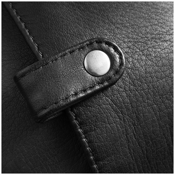 Depeche sort bumbag i skind 