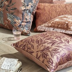 Cozy Living pude i viskose fljl med bladmnster