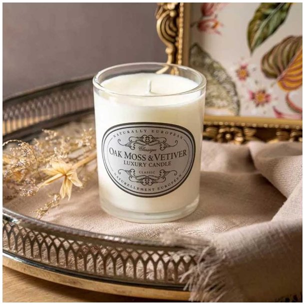 Naturally European duftlys med oakmoss og vetiver duft