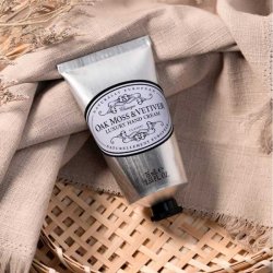Naturally European hndcreme med oakmoss og vetiver duft
