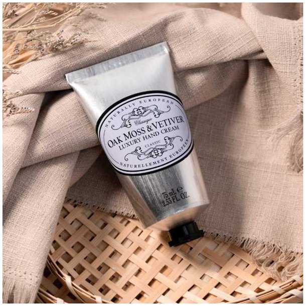 Naturally European hndcreme med oakmoss og vetiver duft