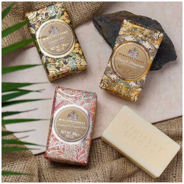 The Somerset toiletry company , ministry of soaps med poppy og pimpernel duft