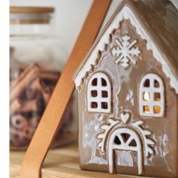 Ib Laursen Stillenat hus til fyrfadslys Gingerbread snekrystal